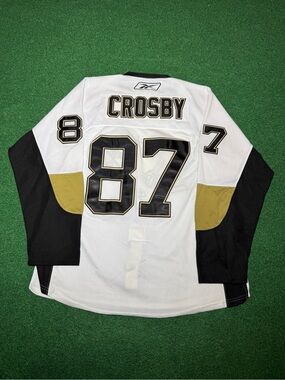 Vintage Y2K Sidney Crosby Pittsburgh Penguins Jersey, Reebok Fight Strap (XL)